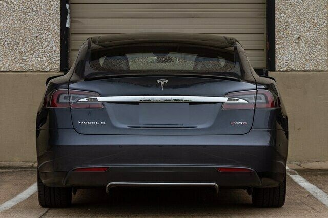 2015 Tesla S P85D Autopilot