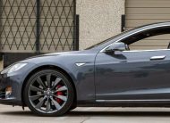 2015 Tesla S P85D Autopilot