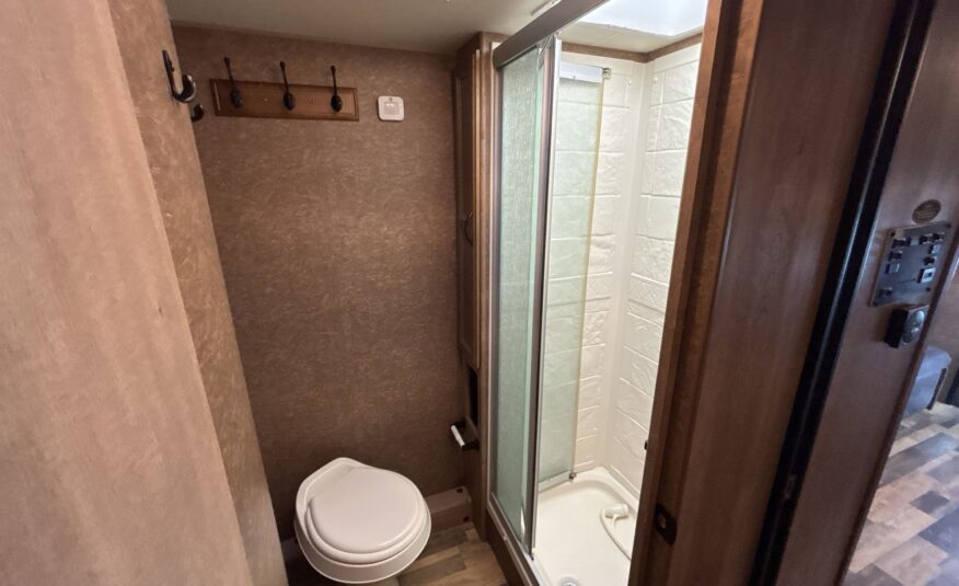 2015 Coachmen Freelander 29KS $28,700
