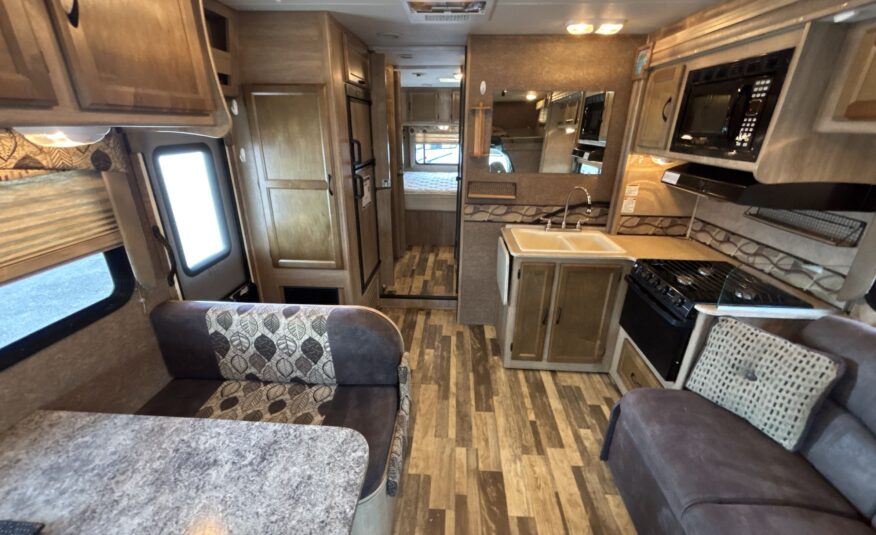 2015 Coachmen Freelander 29KS $28,700