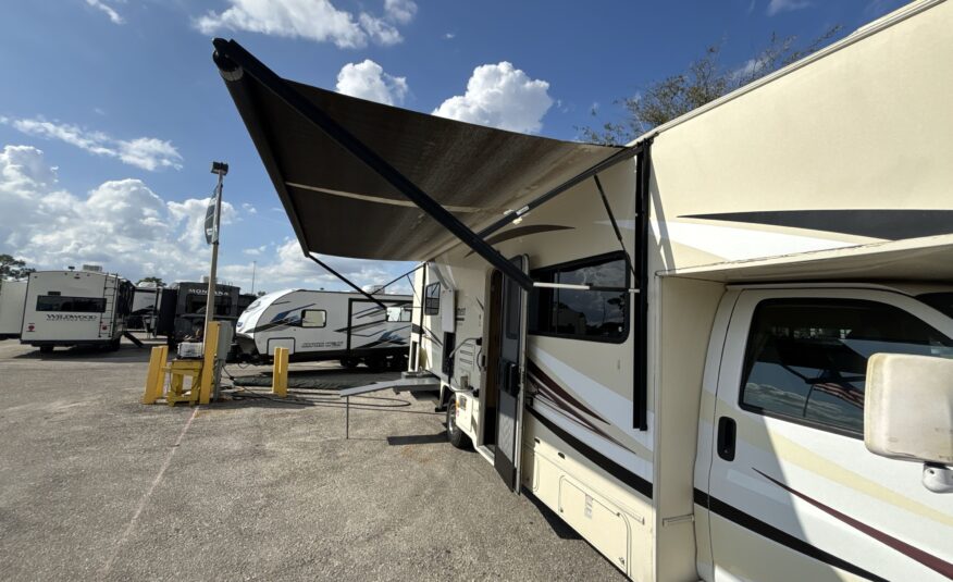 2015 Coachmen Freelander 29KS $28,700