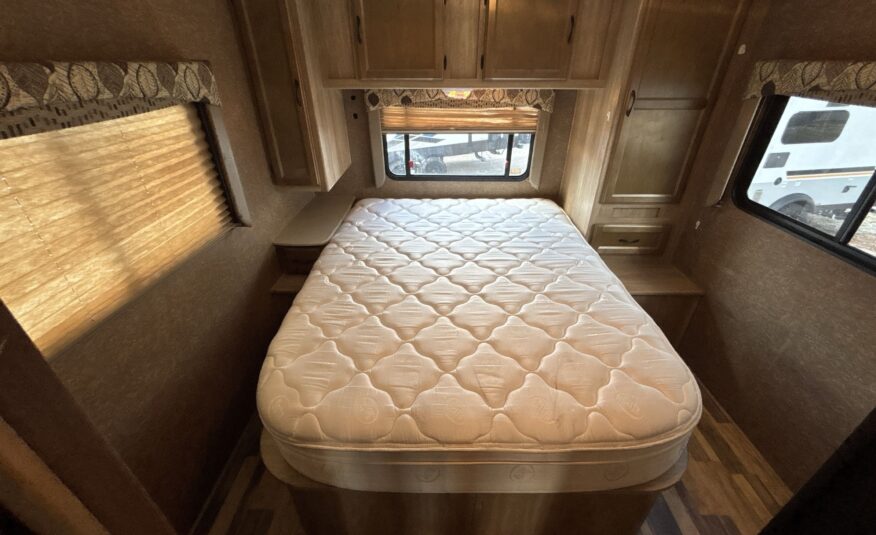 2015 Coachmen Freelander 29KS $28,700