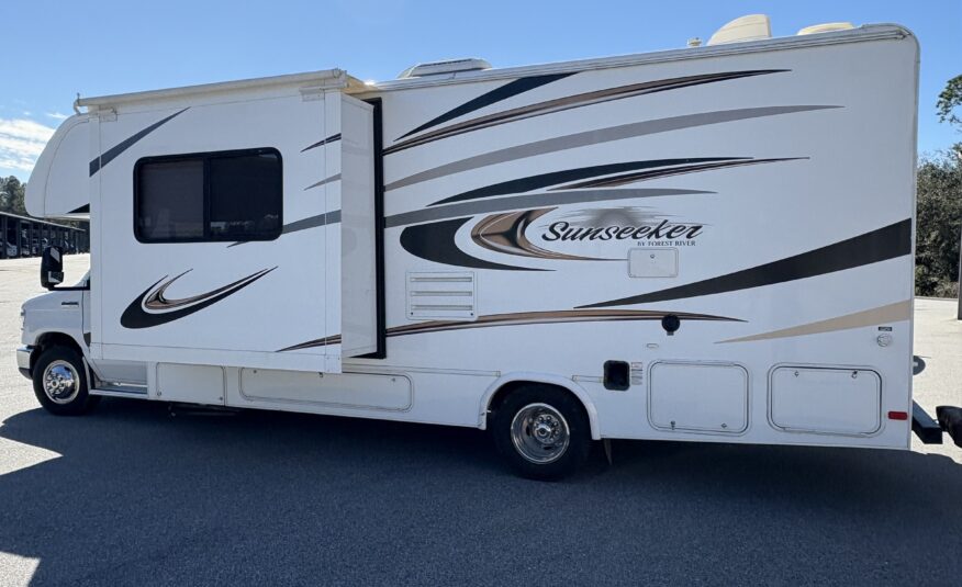 2014 Forest River  Sunseeker 2690S $32,700