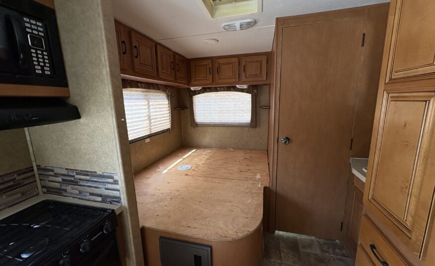 2014 Forest River  Sunseeker 2690S $32,700